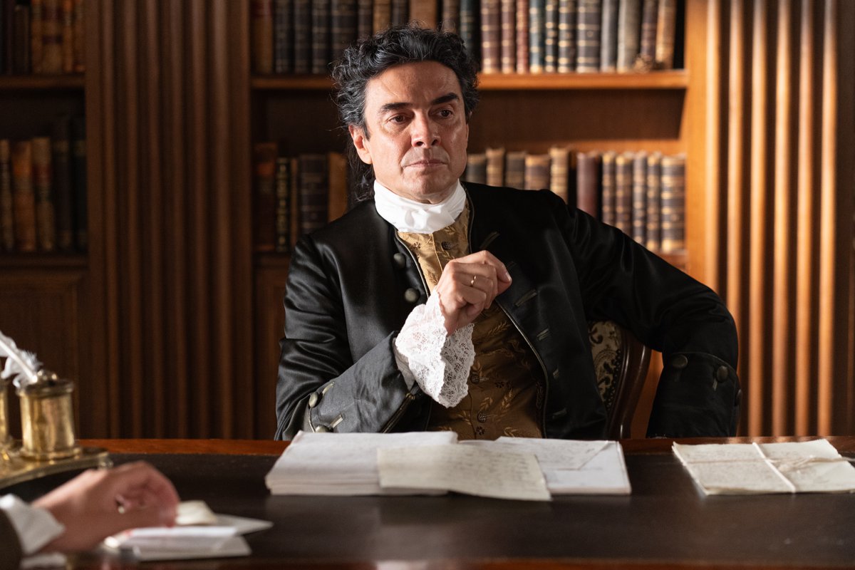 ¡Buenos días! ☕️ Hoy, nuevo capítulo de #ValleSalvaje:

▶️ José Luis y Adriana llegan a un acuerdo con una última condición.
▶️ Una noticia interrumpe el gran anuncio del duque.

Nos vemos a las 17:30 h en <a href="/La1_tve/">La 1</a>   y <a href="/rtveplay/">RTVE Play</a>