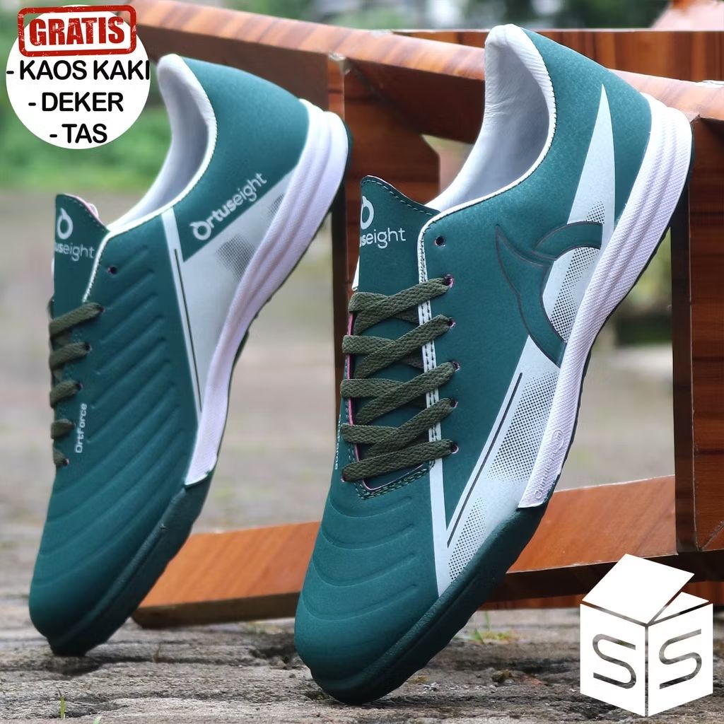 totoandromeda's tweet photo. Cek Sepatu Futsal Ellipse Grade Ori Olahraga Pria In Green-Black dengan harga Rp119.400. Dapatkan di Shopee sekarang! https://t.co/22gITlLFy4 https://t.co/mEQTACbjUY