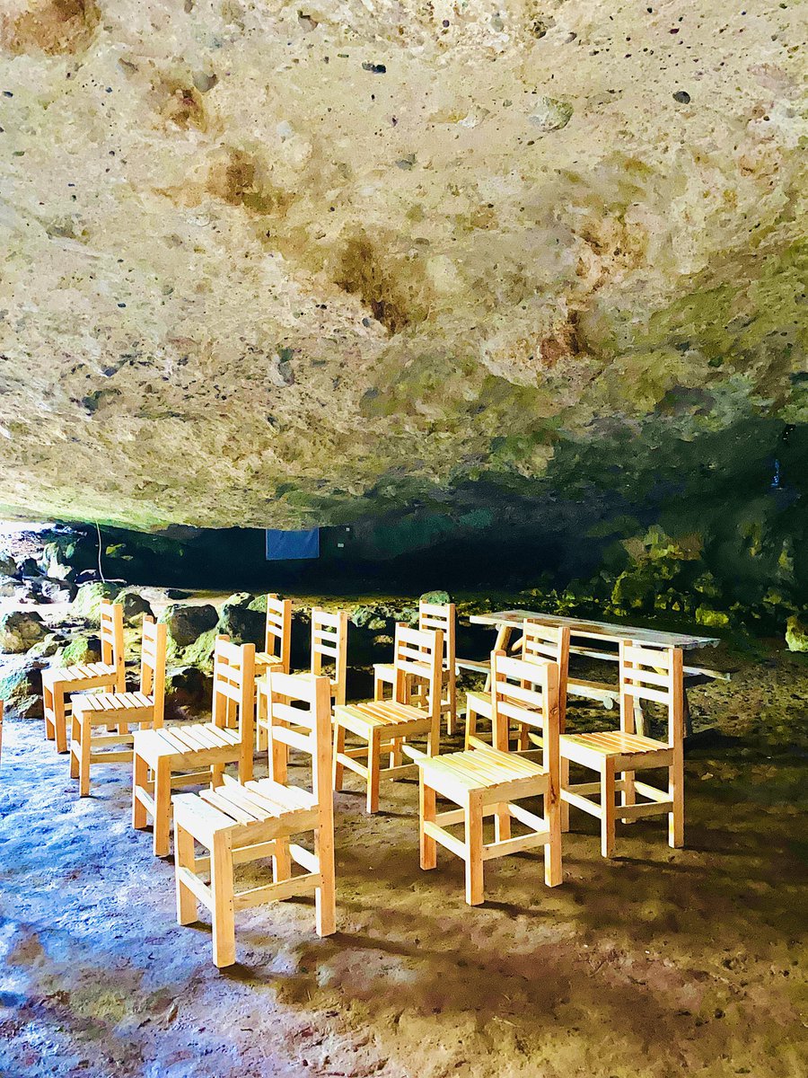 Mise Cave Lodge tweet media