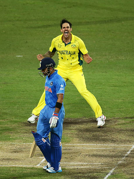 Loyalsachfan10's tweet image. Virat Kohli in CWC - 

Virat Kohli has not hit a single boundary in CWC knockouts outside India till date.

2015 CWC (Australia)
 Quarter Finals - 3 Runs 
 Semi Finals - 1 Run
2019 CWC ( England )
 Semi Finals - 1 Run