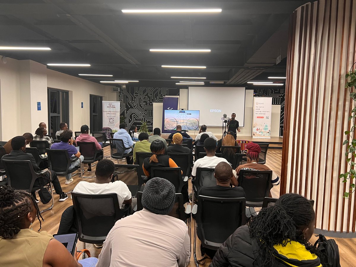 Web3Clubs's tweet image. 1/
While African inflation runs at 18-32%, banks offer pennies in return.
Meet @minilend_bits  - the platform helping Africans save in dollars and earn up to 10% APY - presented at the Kenya @Scroll_ZKP  Node Program Pitchday!