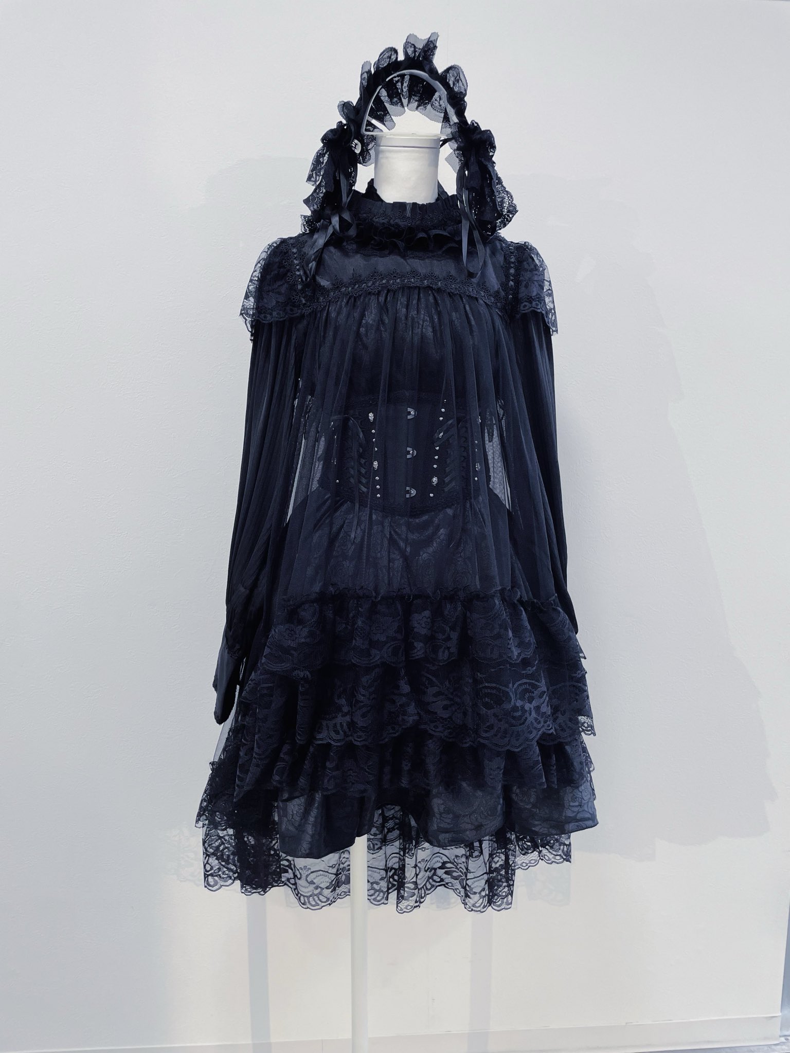 MAJOH ワンピース　ゴスロリ sfg22_350c7af2-e21b-4897-812d-