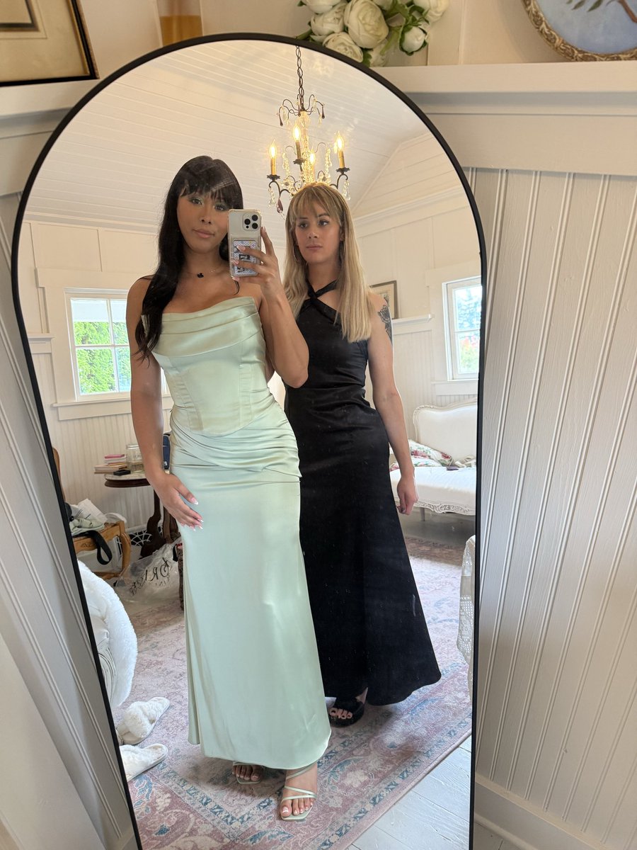 AubreyChic_'s tweet photo. I wonder how I’ll look as a bride 🤍
#trans #transgender #ts #asian #transasian #tsasian #asiants #transgenderasian #top #verse #versatile #bottom #seattle #washington #mixedasian #blasian https://t.co/tcNAtMSalf