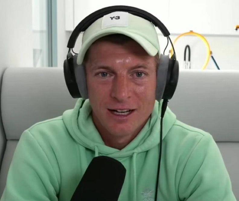 🗣️ Toni Kroos: "As a player, I always hated it when people said, "You'll definitely be champions this year." - because the games first have to be played. Nevertheless, I think Bayern will be champions this season in March, or April at the latest."

"I know as a player that you