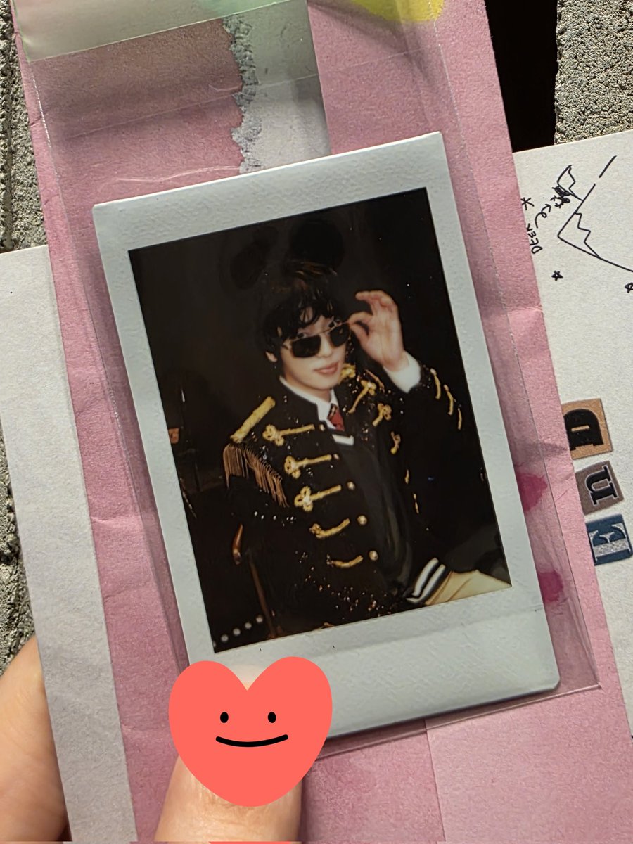 #그래라_난_지켜줄_폴라가_없으니까 
#내가_뽑고_싶었던_멋진_폴라는 
#나의_폴라는_정체를_알_수_없어 
#내가_본_건_아름다운_폴라

데이빗 당첨 ◠‿◠ ♥︎