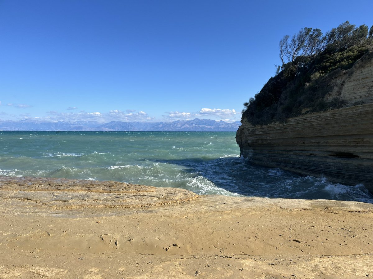 Staring at the extatic beauty of the world but thinking in the back of my mind “I could be at home drawing big booty bitches rn”