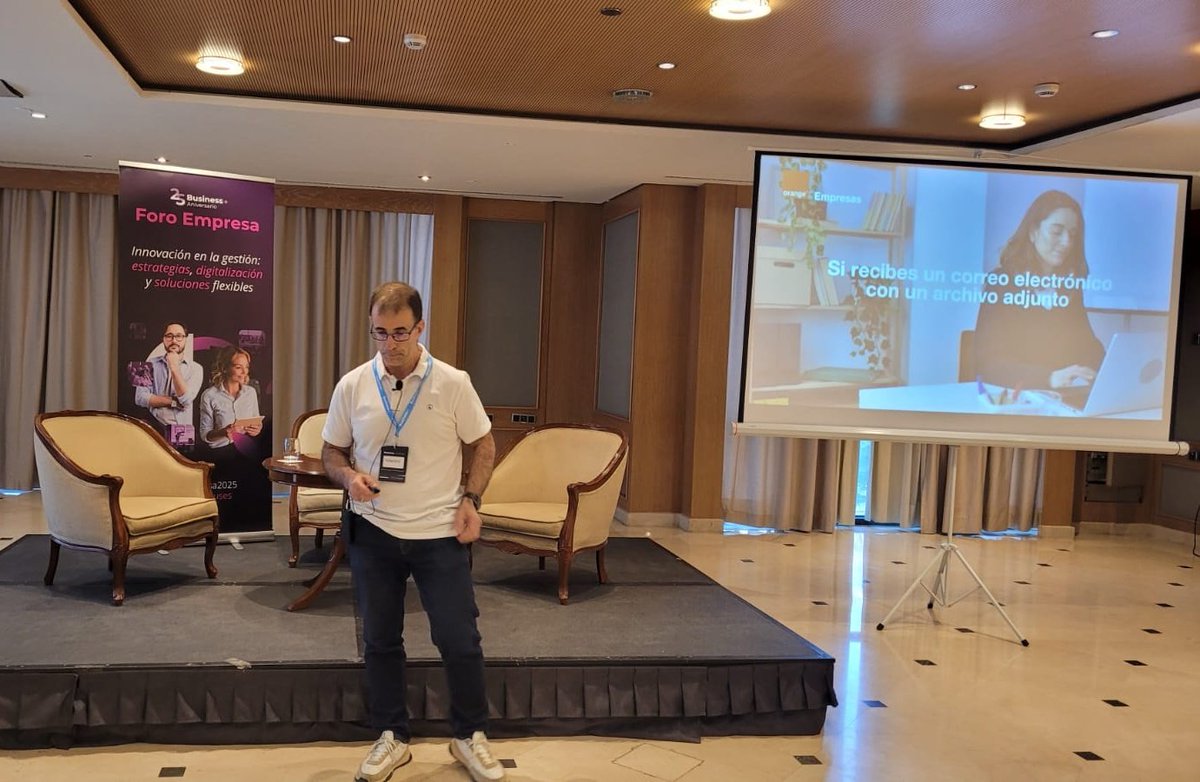 👉🏻A continuación René Pregonas, product manager, B2B Enterprise de <a href="/MASORANGE_ES/">MasOrange</a> nos ofrece una ponencia sobre Ciberseguridad, una realidad y un reto para las empresas en #ForoEmpresa Sevilla 📍