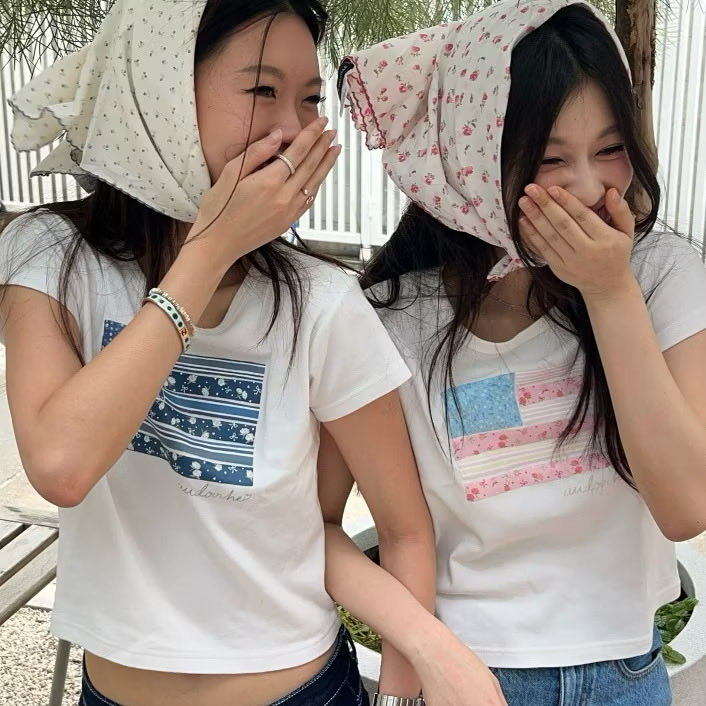 petalrewind tweet media