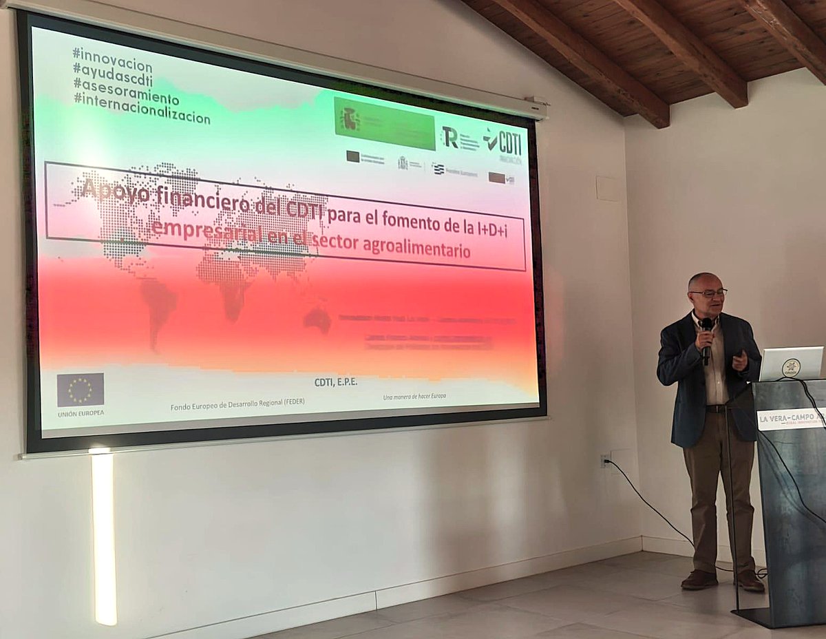 📸 <a href="/CDTI_innovacion/">@CDTI_innovacion</a> ha participado hoy en la jornada sobre #financiación de I+D, organizada por <a href="/VeraAranueloHub/">La Vera Campo Arañuelo Hub</a> en Cáceres

Durante el encuentro se han dado a conocer las principales herramientas y estrategias de apoyo para impulsar proyectos de #innovación, especialmente en el