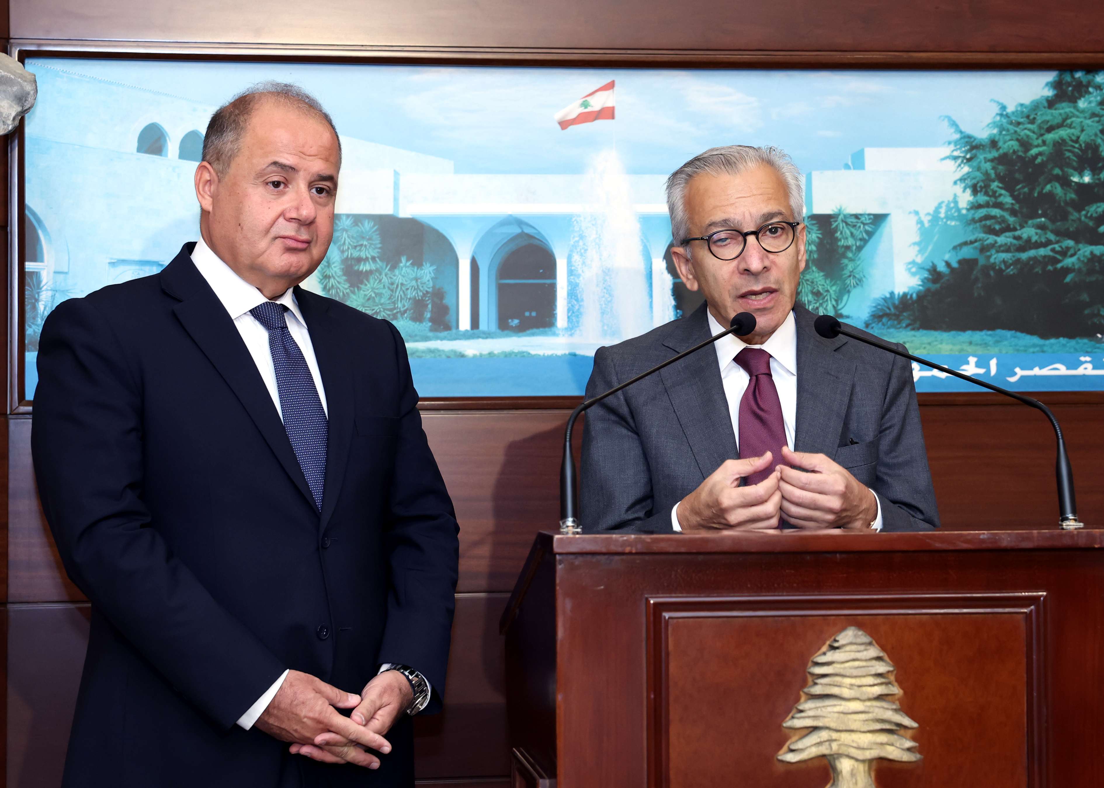 سلسلة لقاءات للرئيس عون... بساط: نتطلّع إلى سنة واعدة