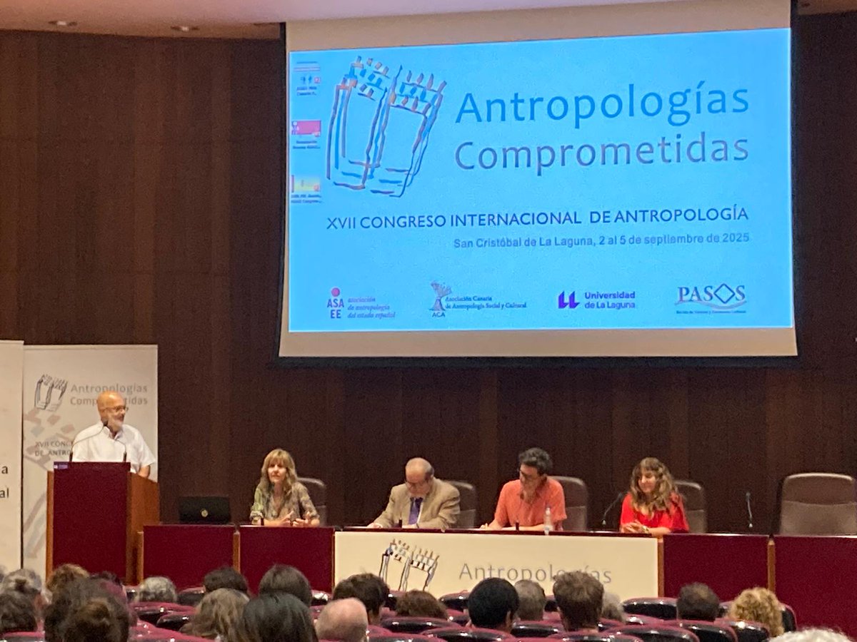 Más de 400 antropólogos y antropólogas participaron hace un mes en el XVII Congreso ASAEE, celebrado en la <a href="/ULL/">Universidad de La Laguna</a> (Tenerife). Nos volveremos a encontrar en 2027 en Alacant. 
asaee-antropologia.org/el-congreso-as…