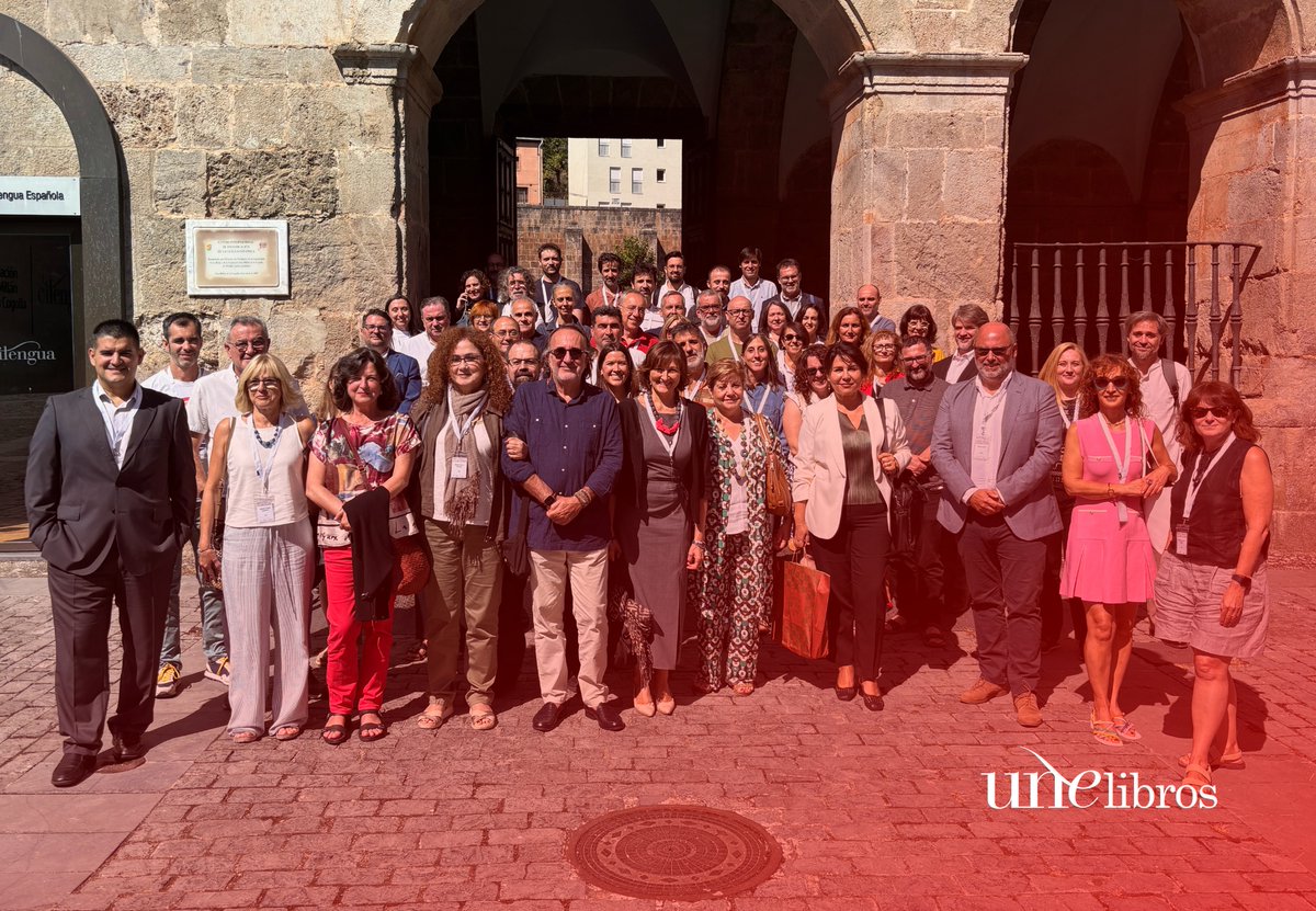 ✍️🏽👥💻👥Por tercer año consecutivo, la UNE impulsa el formato de mesas colaborativas en su encuentro anual de profesionales de la edición científica y académica. Este año en <a href="/fsanmillan/">Fundación San Millán de la Cogolla</a>.

Puedes ver las conclusiones, recursos y reflexiones de las mismas en el blog #UnelibrosBlog.