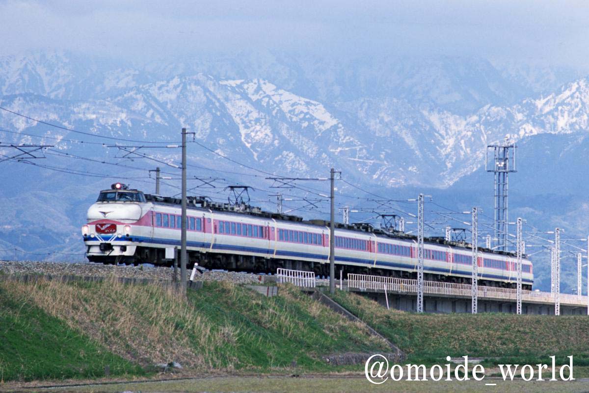 立山連峰と「はくたか」 2001.4.22 特急「はくたか10号 1010M」489系