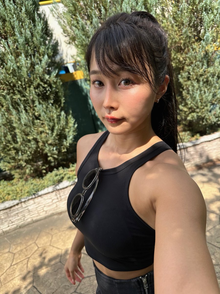 【田中】 イカスぜ…( ◜◡‾ )b