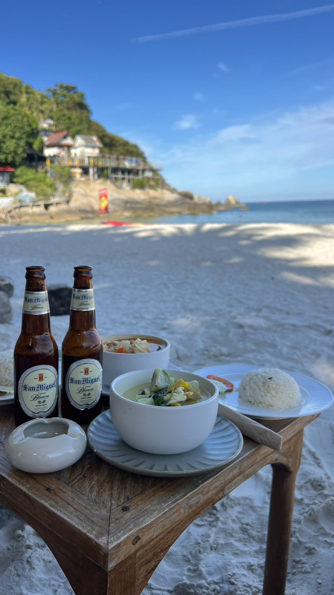 Can I get my GM? 

Thai food is the best, btw 🥰