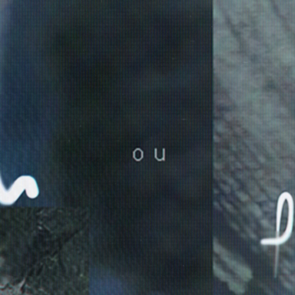 嫌だな、もう嫌だよ　
叫びたいのに心は枯れている

ボタニカルな暮らし。
16th single "マウス"
2025.10.08 release