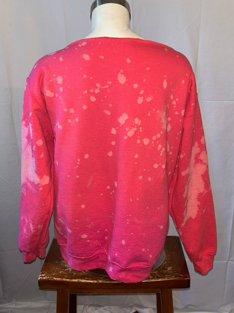 💖💚 Lane pride, but make it handmade. Our Blossom crewneck (or off-shoulder if you’re feelin’ flirty 😉) is cozy, cute, and full of Dragon energy. 🔥✨

#LaneCollege #LaneDragons #HBCUStyle #BlossomVibes #OffShoulderStyle #HandmadeWithLove #CamiCoLace