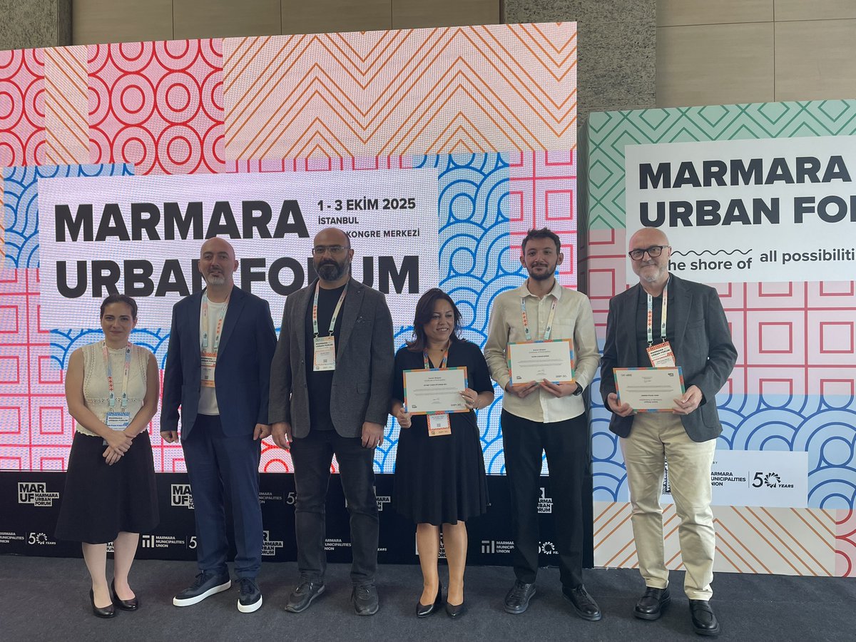 🧩 La setmana passada vam ser al <a href="/MarmaraUrban/">MARUF</a> per presentar el Fòrum Social Metropolità, una eina per millorar les polítiques socials.

🤝 Com? A través de la col·laboració entre ajuntaments i entitats.

Llegeix més 👉 f.mtr.cool/qtueetxiid