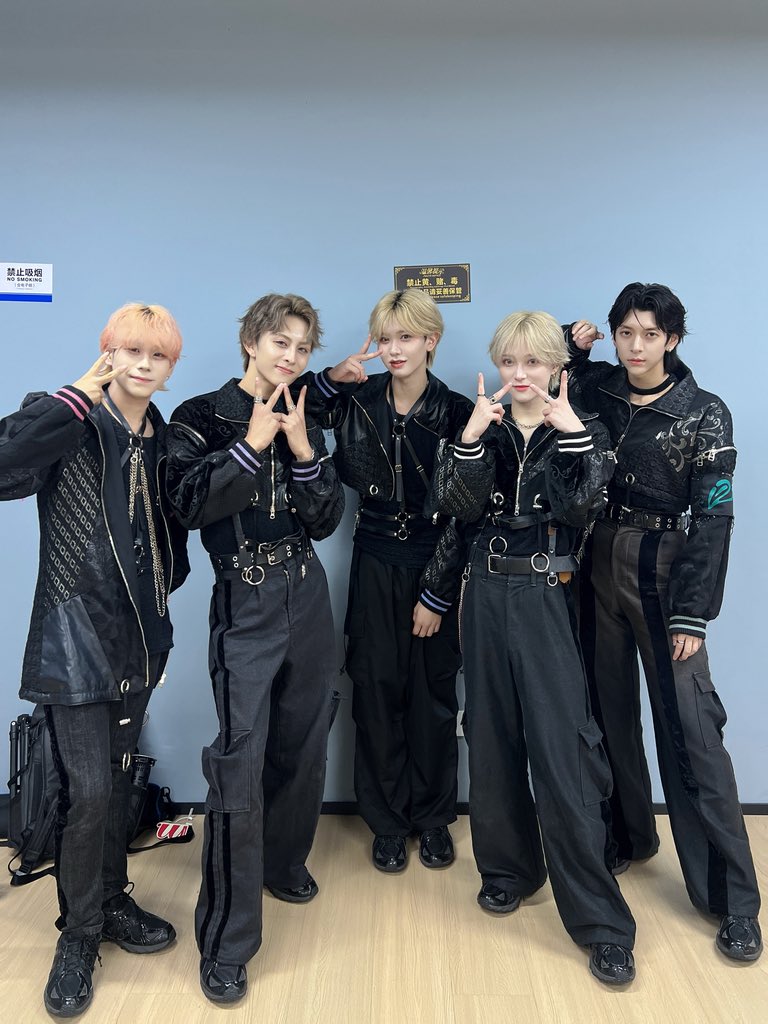 NIJIAS_IDOL's tweet image. DreamSTAR偶像公演2.0
無事に終了しました！✨✈️

足を運んでくださった皆さま、
本当にありがとうございます‼️