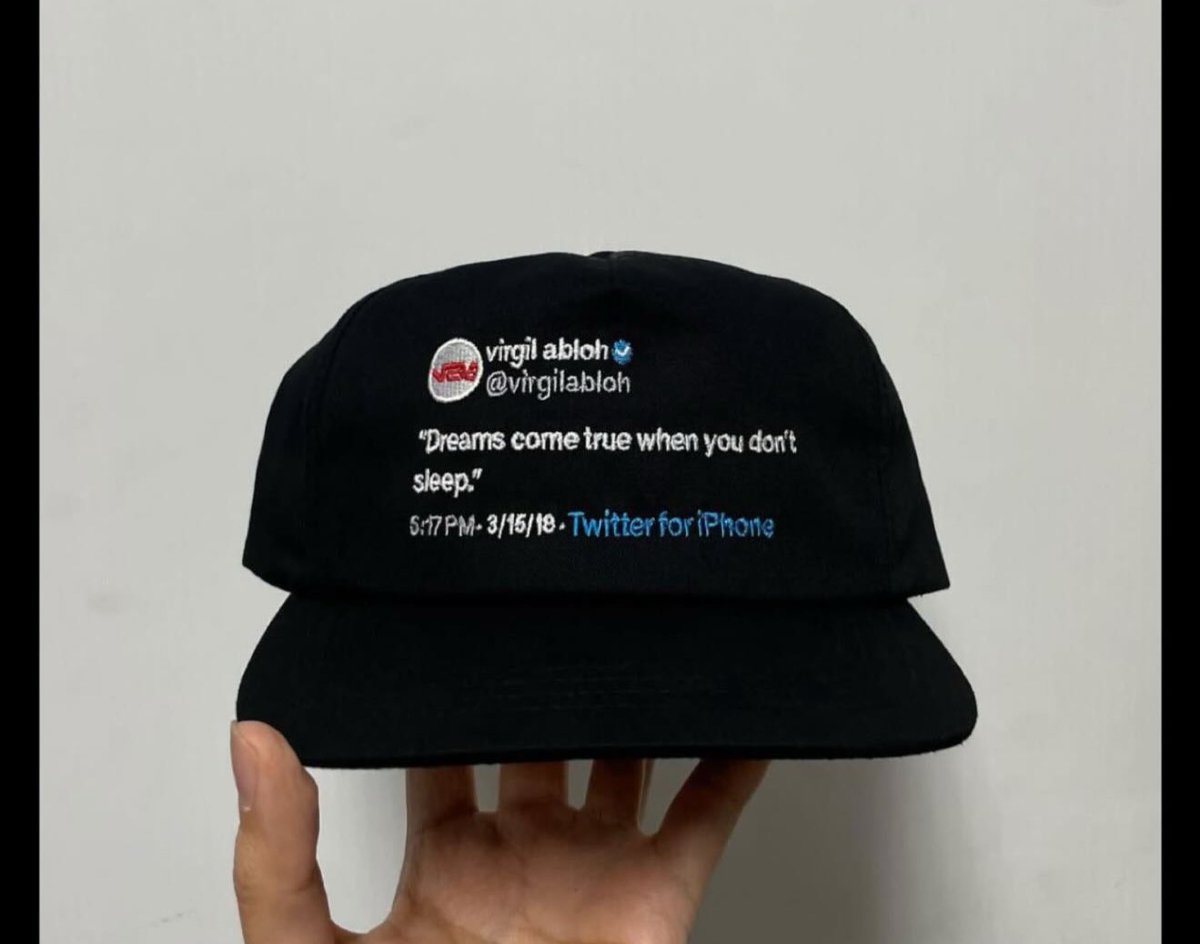 Nouvelle casquette dispo au popup Colette