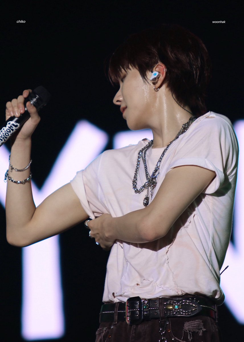 𝐳𝐢𝐩 tweet media