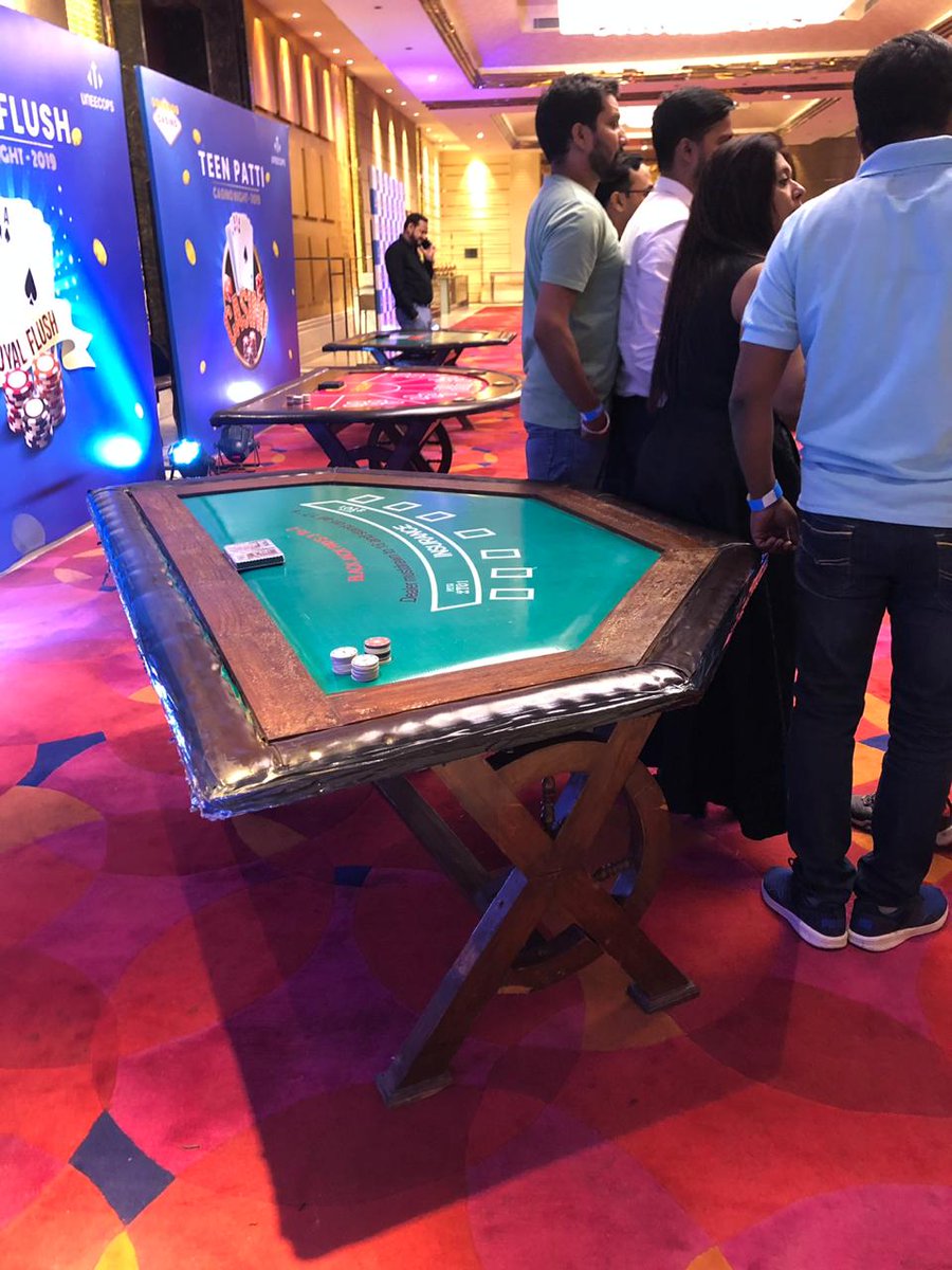 themeorganiser's tweet image. Casino table on rent

birthdayplanner.co/casino-table-o…

#Casinotable #roulette #pokertable