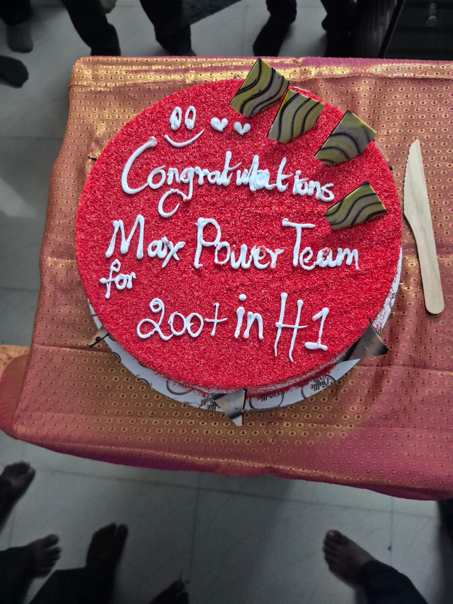 maxpowerservice's tweet image. 🎉 Celebrating a Major Milestone!
In this financial year, Max Power Services proudly celebrates with our dedicated employees and the Kirloskar Powergen team for achieving 200+ Kirloskar Diesel Generator Set installations!

A heartfelt thanks to our hardworking team

#Chennai