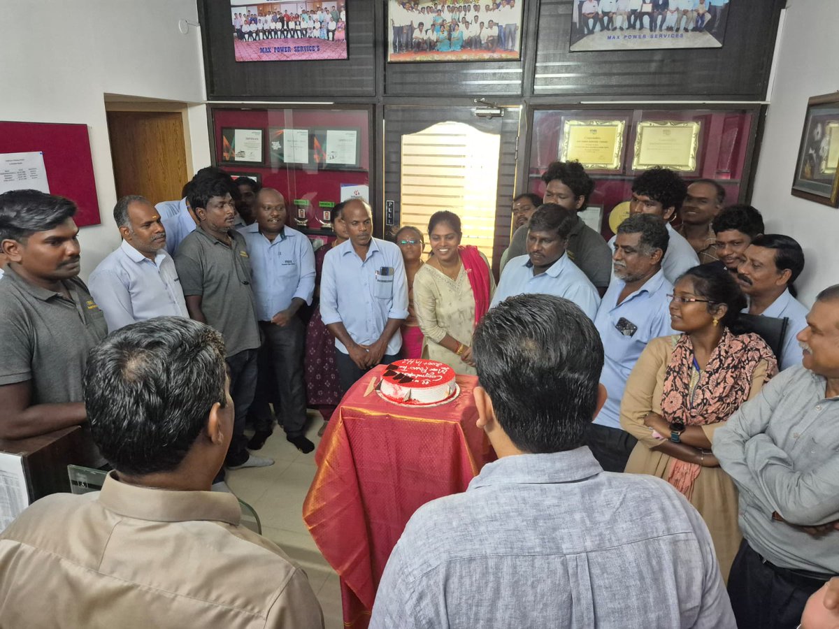 maxpowerservice's tweet image. 🎉 Celebrating a Major Milestone!
In this financial year, Max Power Services proudly celebrates with our dedicated employees and the Kirloskar Powergen team for achieving 200+ Kirloskar Diesel Generator Set installations!

A heartfelt thanks to our hardworking team

#Chennai