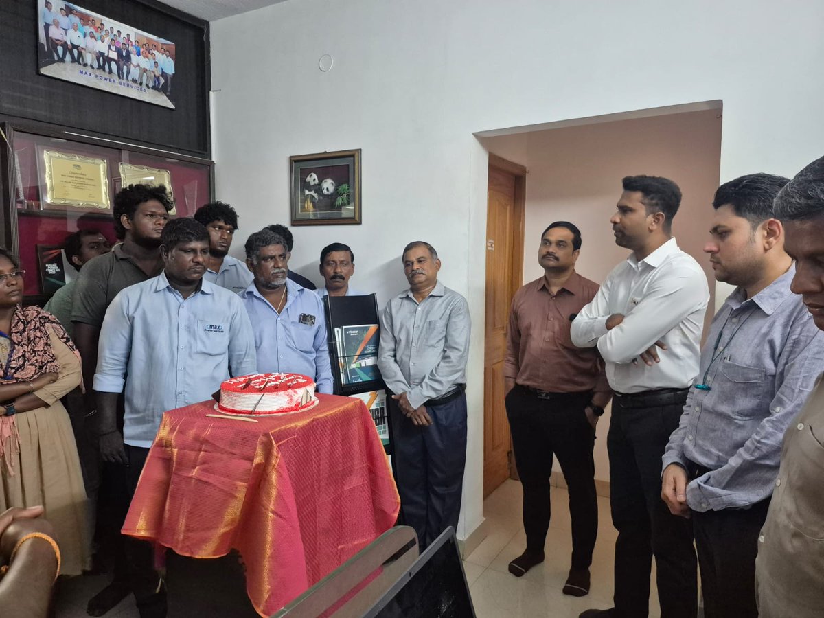 maxpowerservice's tweet image. 🎉 Celebrating a Major Milestone!
In this financial year, Max Power Services proudly celebrates with our dedicated employees and the Kirloskar Powergen team for achieving 200+ Kirloskar Diesel Generator Set installations!

A heartfelt thanks to our hardworking team

#Chennai
