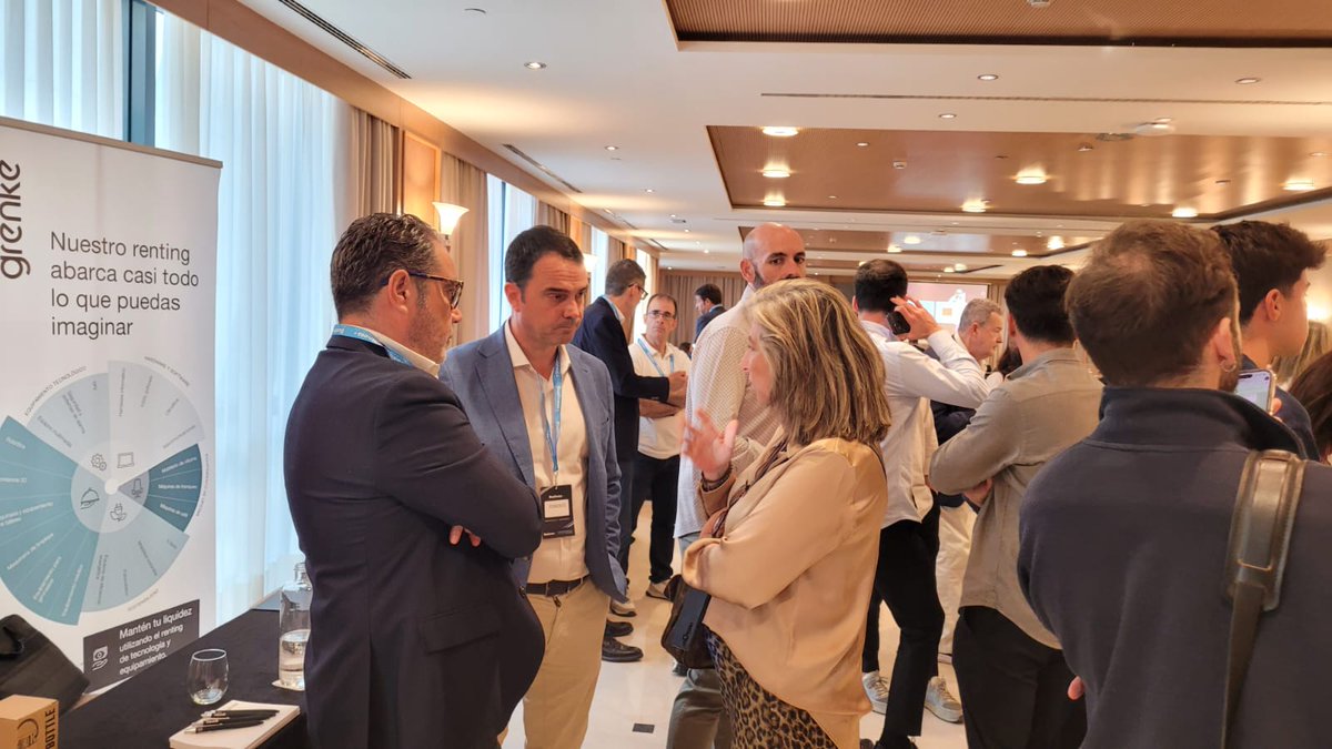 ☕ Llegó el momento del café y networking ☕
No desaproveches está oportunidad para conocer al resto de ponentes y patrocinadores de este evento #ForoEmpresa Sevilla 📍