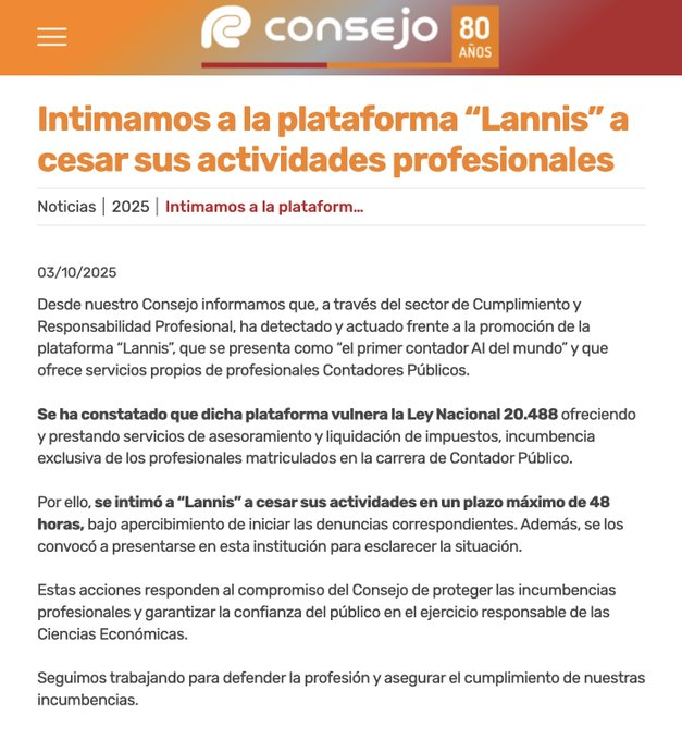 fedesturze's tweet photo. PENSÉ QUE ERA FAKE! Esta nota del Consejo Profesional de Ciencias Económicas contra una aplicación no solo me pareció digna de un capítulo de Black Mirror sino que me hizo acordar a una increíble historia que cuenta Mario Vargas Llosa en La Guerra del Fin del Mundo. Allí narra la sublevación campesina liberada por el apóstol Ibiapina en las tórridas planicies de Bahía, Brasil. Los rebeldes, a los que llamaban “quiebrakilos”, asaltaban los comercios destruyendo las balanzas y las medidas del sistema métrico decimal. El imperio había decidido migrar de su sistema de pesos y medidas medieval al sistema métrico, más eficiente y moderno. Este intento modernizador fue considerado un sacrilegio para el padre Ibiapina y sus servidores murieron y mataron peleando contra el metro.

Esta nota equipara al Consejo Profesional a estos quiebrakilos medievales de Bahia. Es una representación más de la Argentina de las castas que el presidente @JMilei vino a desterrar. Pero debo decir que, lamentablemente, las ideas medievales del Consejo vuelan todavía altas en la República. La reciente Constitución de la Invencible Provincia de Santa Fé introdujo el Art 53 que dice que “La Provincia reconoce la existencia de los Colegios y Consejos Profesionales creados por ley.” Es decir que, en vez de ir hacia adelante, dando más libertad, los constituyentes santafecinos consolidaron el régimen medieval. Cuando coronaron su promulgación cantando el himno realmente lo que se escuchaba era algo así como:  “sean eternos los kioskos, que supimos conseguir, que supimos conseguir, coronados de obligaciones vivamos, y juremos en la pobreza morir”.

El modelo anticasta sostiene una posición diametralmente contraria: que cualquier profesión debe sostener su valor a través de contribuciones voluntarias. Solo la voluntariedad permite asegurar que lo que se recibe de un lado, vale lo que se cobra por ello. La obligatoriedad es una rémora medieval que irrita a la sociedad. 

Lamentablemente, mucha de esta agenda excede las posibilidades del gobierno nacional. Como el ejemplo de Santa Fe muestra, son decisiones primordialmente jurisdiccionales. Pero tu voto en estas elecciones también tiene que ver con quien realmente quiere llevar adelante esta batalla, que no es contra ninguna profesión ni ningún colegio, pero es contra el uso de la ley y el Estado para coaccionar al ciudadano a contribuir de su bolsillo por algo que no considera meritua el valor de lo pagado. Solo el día que asumamos el compromiso de la libertad, y confiemos en nuestra capacidad de ofrecer valor y no de exigir una obligación estaremos construyendo un futuro mejor. Esto también lo votás el 26. VLLC!