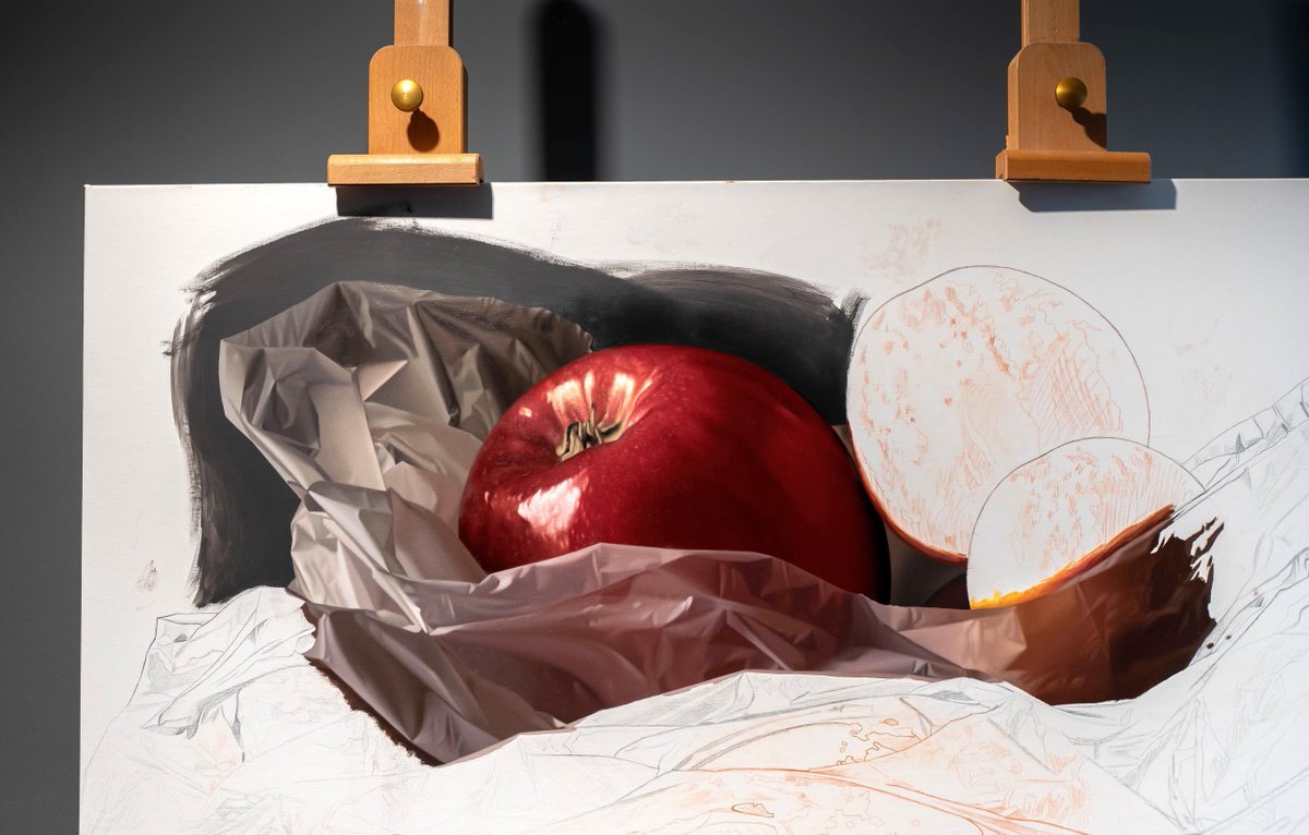 plusonegallery's tweet image. New painting by #PedroCampos! 'Apples and Peaches' oil on linen, 100 x 150 cm is now available  in the gallery .

For any enquiries or further information email info@plusonegallery.com

#plusonegallery #hyperrealism #painting