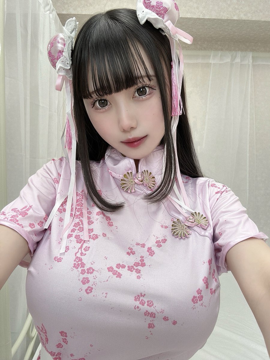 ぱつぱつ…💗૮₍ ̥⎽ ̫ ⎽ ̥₎ა