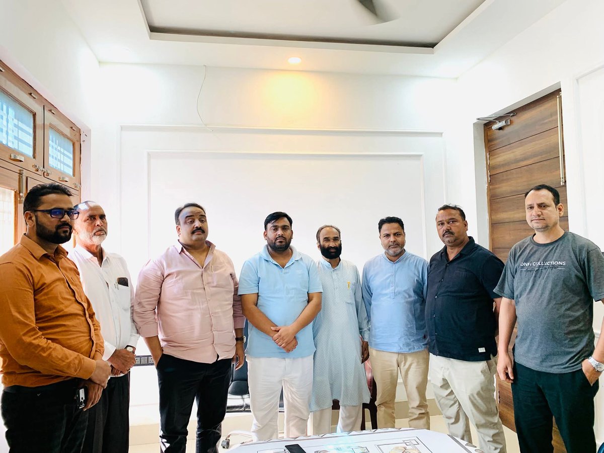 VivekSenASP's tweet image. आज धामपुर स्थित मेरे कार्यालय पर जनपद मुरादाबाद से आए लोगों ने मुलाक़ात की।
@BhimArmyChief @AzadSamajParty @ASP4Nagina