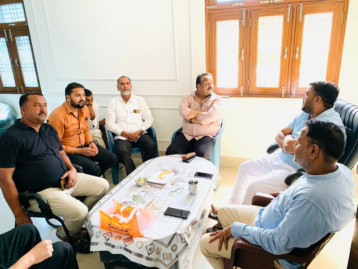 VivekSenASP's tweet image. आज धामपुर स्थित मेरे कार्यालय पर जनपद मुरादाबाद से आए लोगों ने मुलाक़ात की।
@BhimArmyChief @AzadSamajParty @ASP4Nagina