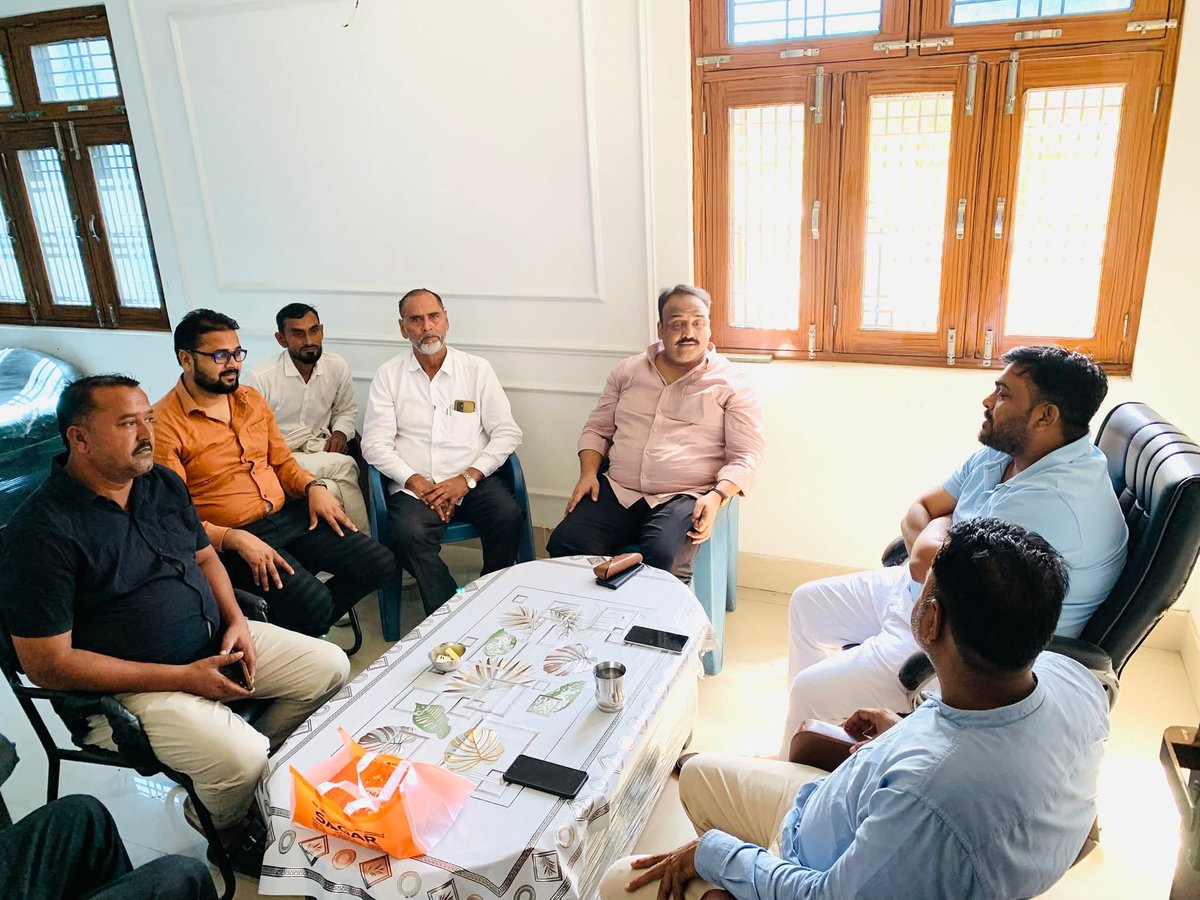 VivekSenASP's tweet image. आज धामपुर स्थित मेरे कार्यालय पर जनपद मुरादाबाद से आए लोगों ने मुलाक़ात की।
@BhimArmyChief @AzadSamajParty @ASP4Nagina