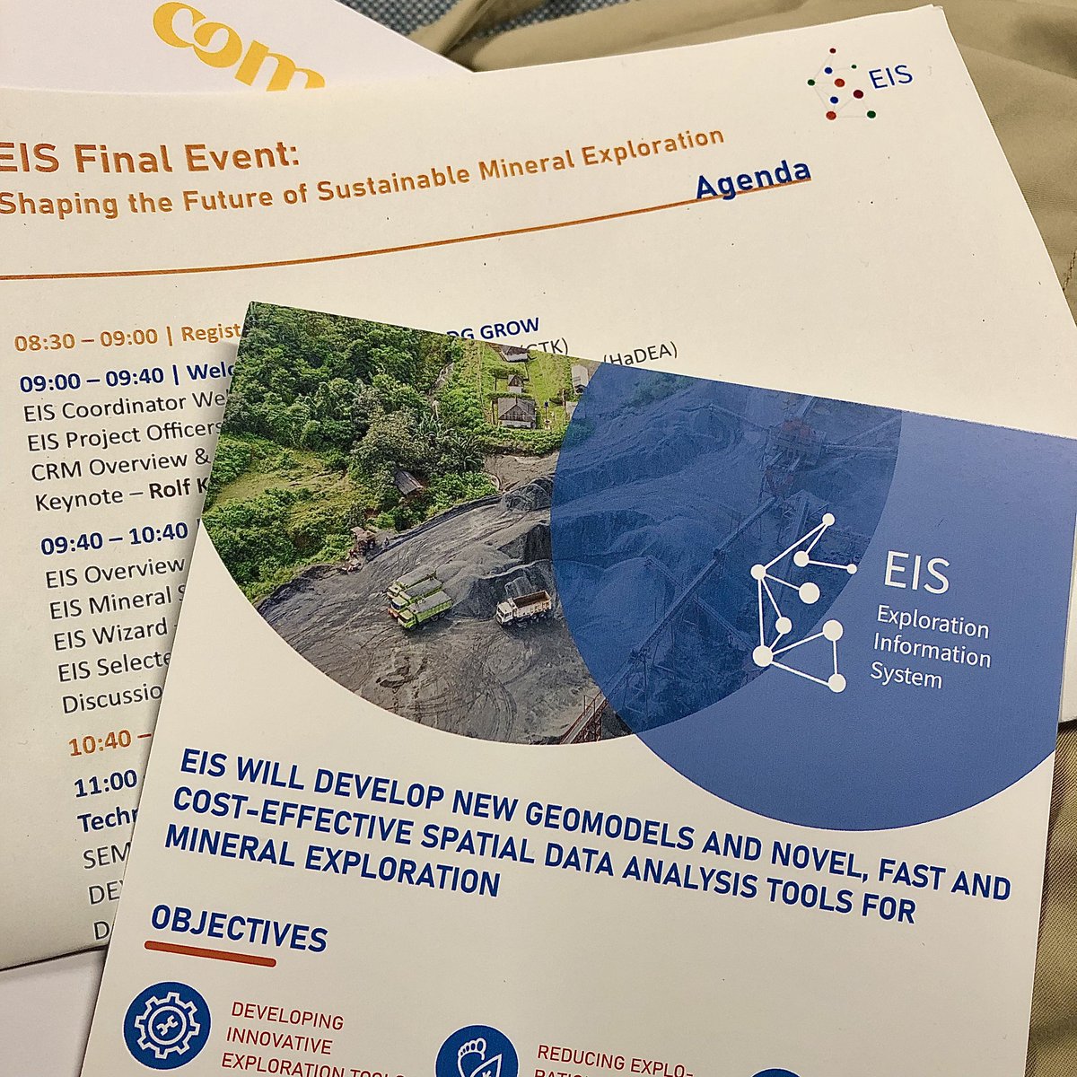 #AI #machinelearning #deeplearning #tki #kriittiset #raakaaineet Uusia data-analyysimenetelmiä mineraalipotentiaalin arviointiin. Päätösseminaarissa esillä mm. tähän tarkoitukseen kehitetty
avoimen lähdekoodin ohjelmisto.

<a href="/GTK_FI/">GTK</a> koordinoima EU-projekti lue lisää: