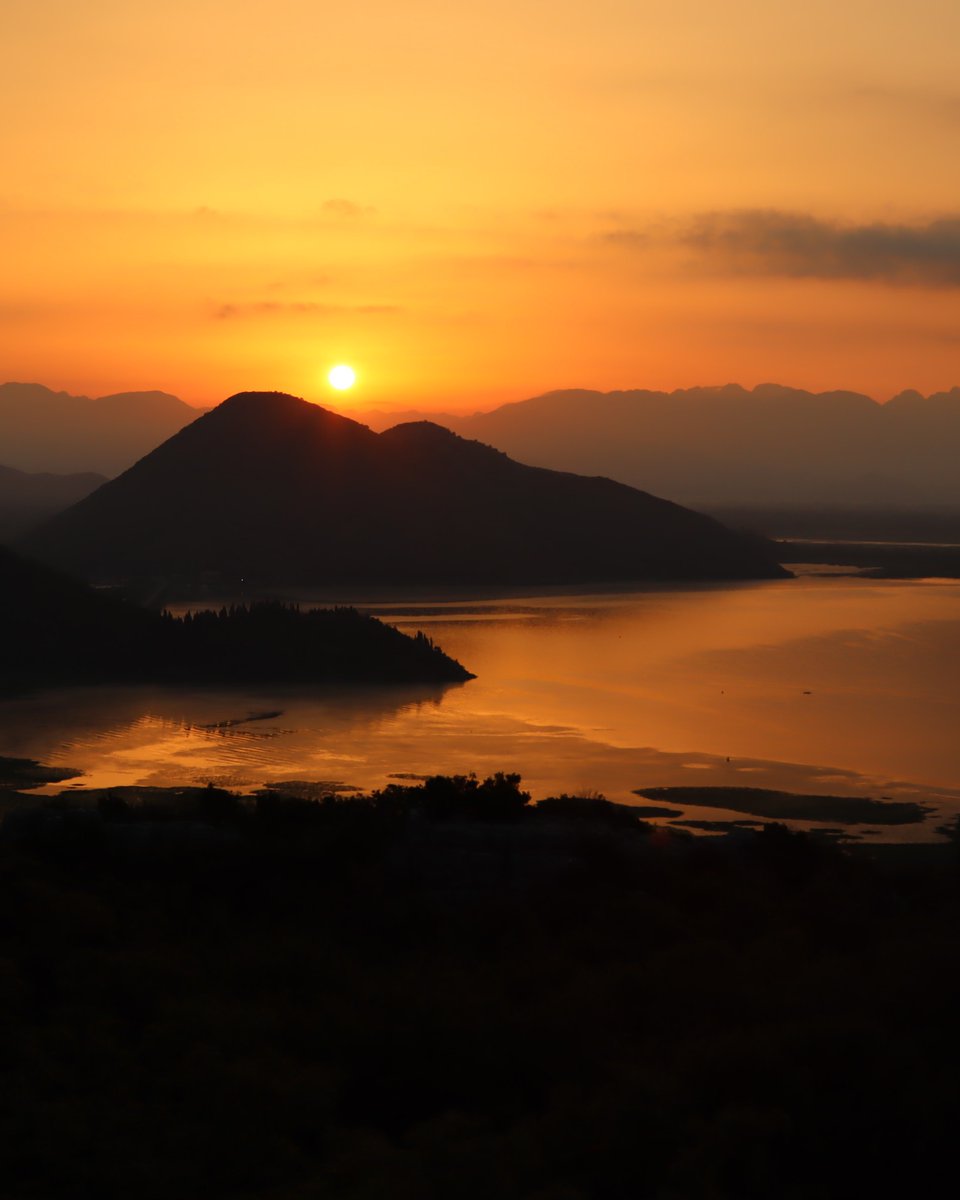 Big news for 2026! We’re launching our first Wild Women Yoga Retreat at Villa Miela in Montenegro.

Led by the wonderful Lou Kitchener, this retreat is all about somatic practice, honing inner strength and wild swimming.
 
Click the link for more info. 👉 undiscoveredmontenegro.com/tours/wild-wom…