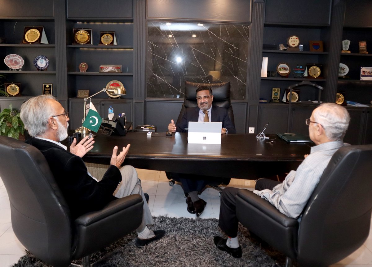 NAVTTCOfficial's tweet image. Muhammad Aamir Jan, Executive Director NAVTTC, held a meeting with Senator Nisar Memon, Former Federal Minister, at NAVTTC Headquarters, Islamabad.
#NAVTTC #Pakistan