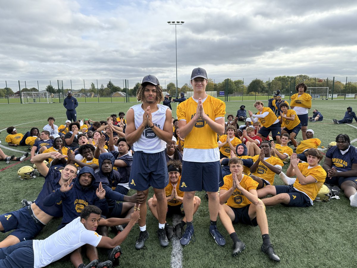 Aquinas Football (@sta_football) on Twitter photo 🇬🇧🔸 CAP AWARD🔸🇬🇧
<a href="/JusticeFitzpat1/">Justice Fitzpatrick</a> 
<a href="/evanmickow/">Evan Mickow</a> 
🔸Character
🔹Attitude
🔸Performance
#VictoryStory
#FFTE
#YouGoWeGo
<a href="/CoachHarriott/">Roger Harriott</a> 🇬🇧🔸 CAP AWARD🔸🇬🇧
<a href="/JusticeFitzpat1/">Justice Fitzpatrick</a> 
<a href="/evanmickow/">Evan Mickow</a> 
🔸Character
🔹Attitude
🔸Performance
#VictoryStory
#FFTE
#YouGoWeGo
<a href="/CoachHarriott/">Roger Harriott</a>