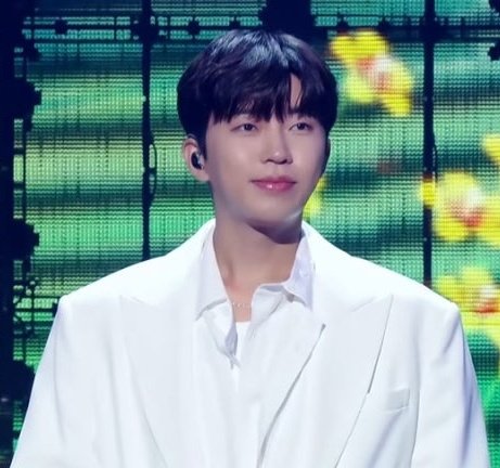 5년만의 출연 소식에 프로그램 오픈 후 최다 방청 신청, 최고 시청률, 미모 리즈로 박제된 불후의 명곡 단독 특집 #임영웅 편! 오늘 저녁 7시 40분 추석 특집 감독판으로 만나기!