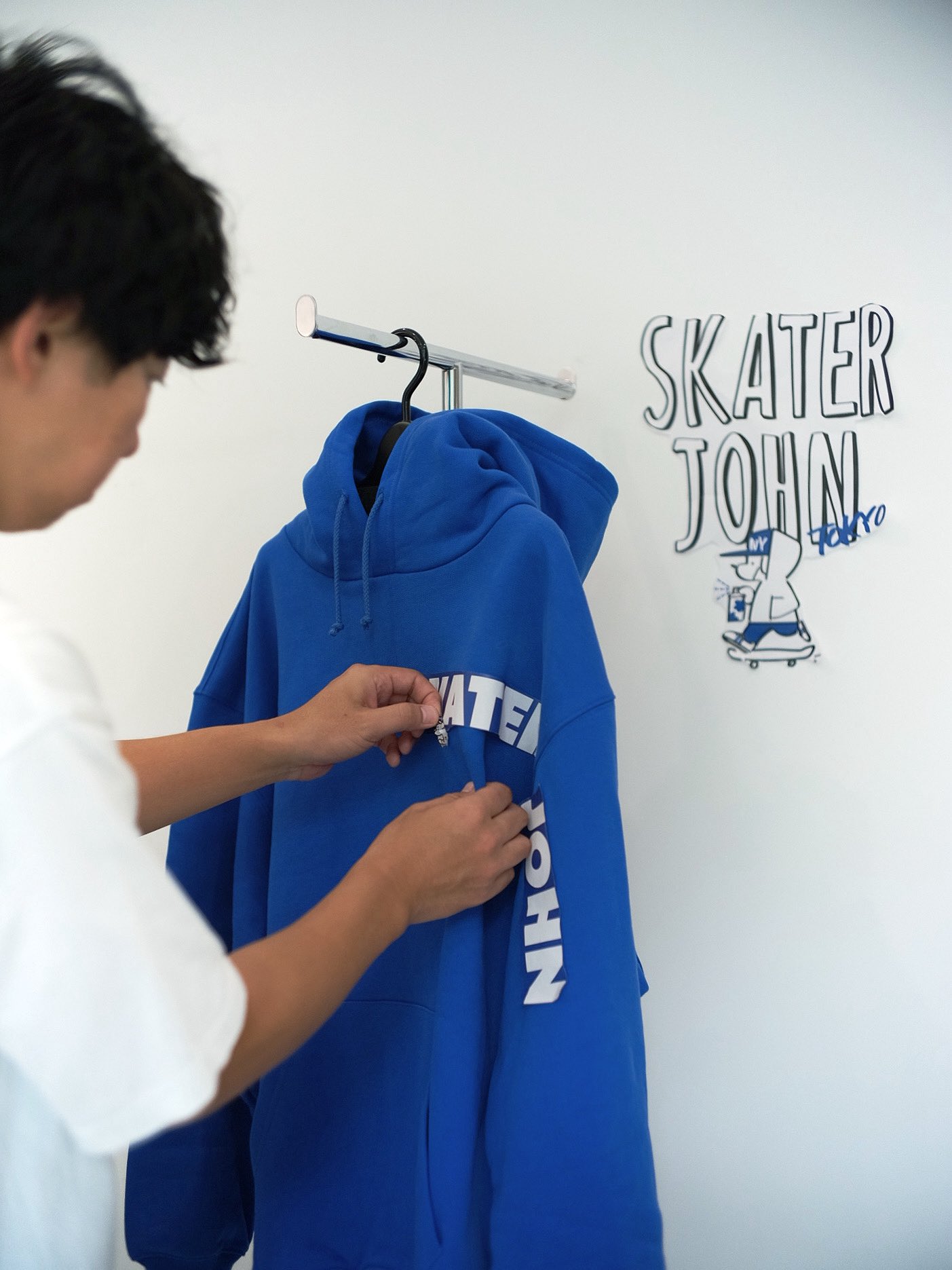 スケータージョン スケータージョン Skater JOHN – CASETiFY