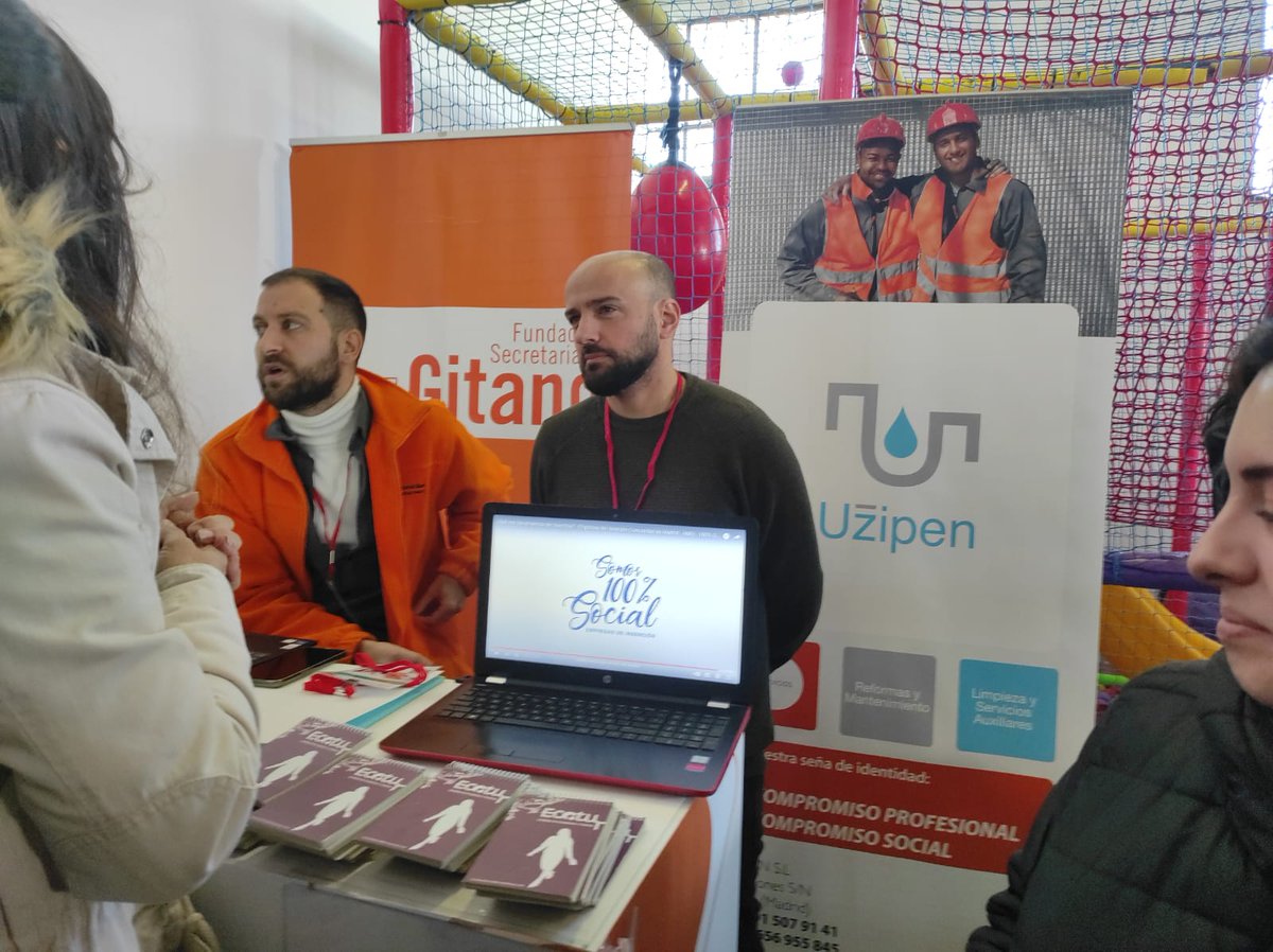 En el #diadeltrabajodecente ponemos en valor el impacto de las empresas de inserción, dando oportunidades de empleo a los grupos más vulnerables, 22 puestos de inserción, personas gitanas, jóvenes, mujeres forman parte de <a href="/uzipen/">Uzipen</a>  en las 3 areas de trabajo.