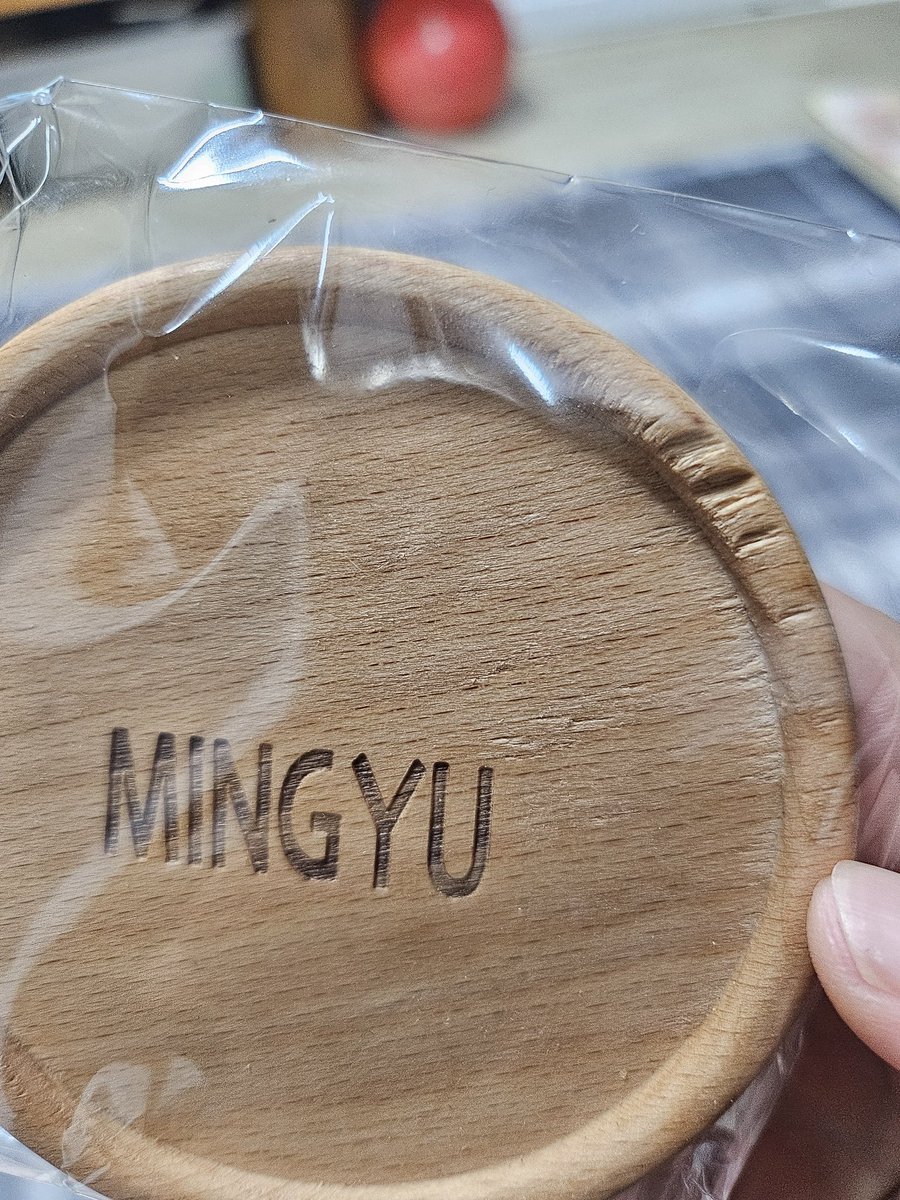 Boofloor016's tweet photo. 🥔밍규의 티코스터🥔

조금 찌그러진 티코스터이지만 예쁘게 사용하실 분 1명만 뽑을게용..🥹

👉 참여방법 : #RT or #맘찍
 👉  배부(2,000원) + 후기 가능한자
👉  당첨자발표 : 10월 12일 일요일(KST 6PM 이후) https://t.co/eO02T6Luzk