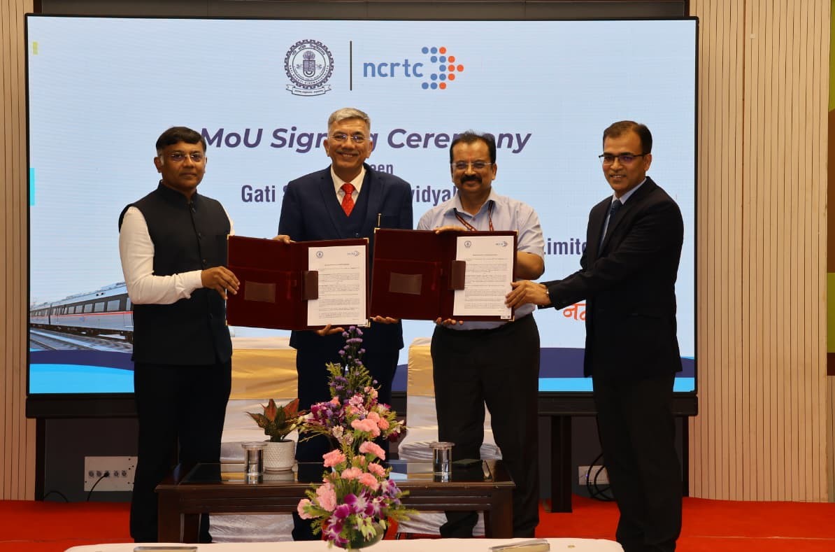 RailAnalysis's tweet photo. #NCRTC and #GatiShaktiVishwavidyalaya partner to boost transport education and infrastructure innovation
Read more: https://t.co/ZfZaF0xx0L
#GSV #MoU #railwayeducation #Research #Executivetraining #Collaboration #Partnership #NamoBharat #RRTS #Viksitbharat #Railanalysis https://t.co/L4gKBsLRAu