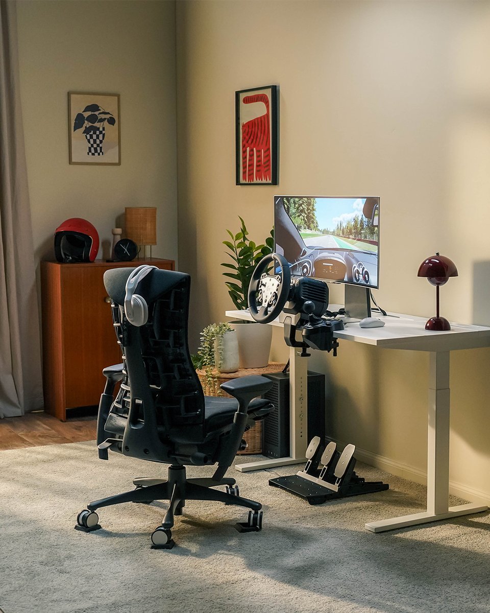 Logitech G tweet media