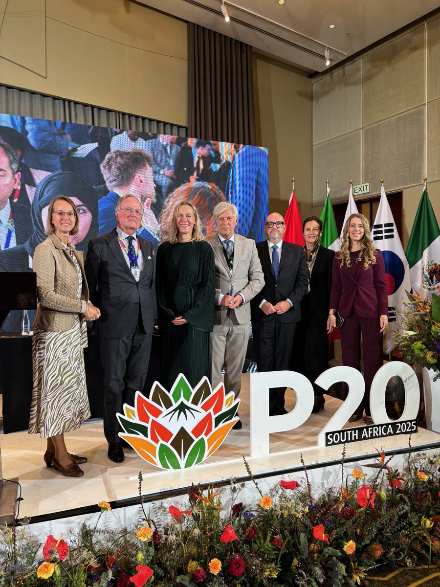 Eerste Kamer der Staten-Generaal tweet media