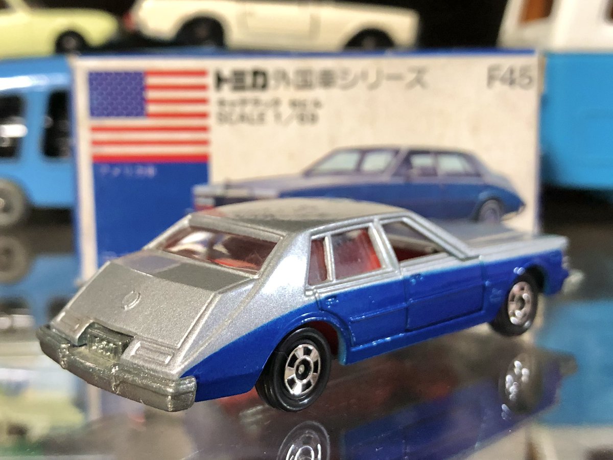 青箱トミカ F45-2-1 キャデラック セビル