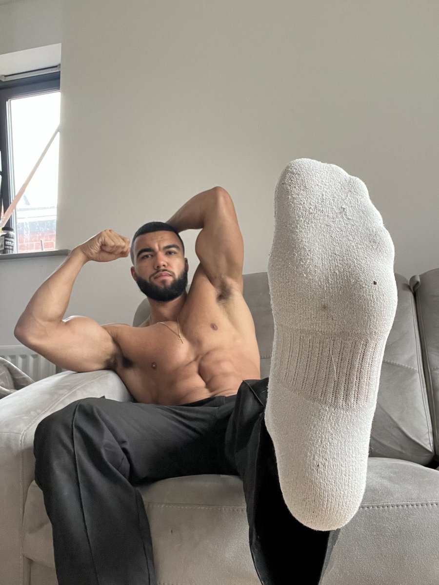 Alpha Ricardo tweet media