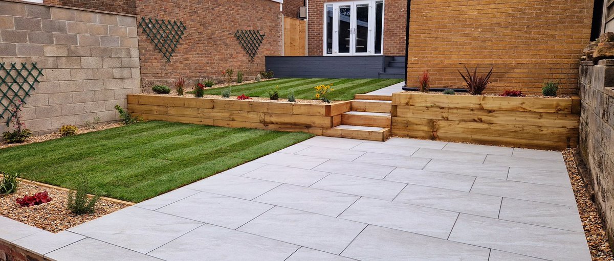GandJLandscapes's tweet photo. Full garden makeover finished last week for a lovely couple in #Awsworth Yes it's real grass ππ #Nottingham #Landscaping #gardendesign #creatingyourperfectspace https://t.co/ACv8ewDpsb https://t.co/6p0tuwsUdz https://t.co/iHbLIV8tO9
